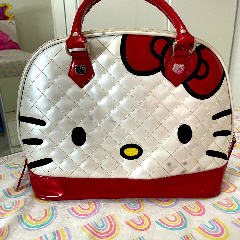 Hello kitty bag giant